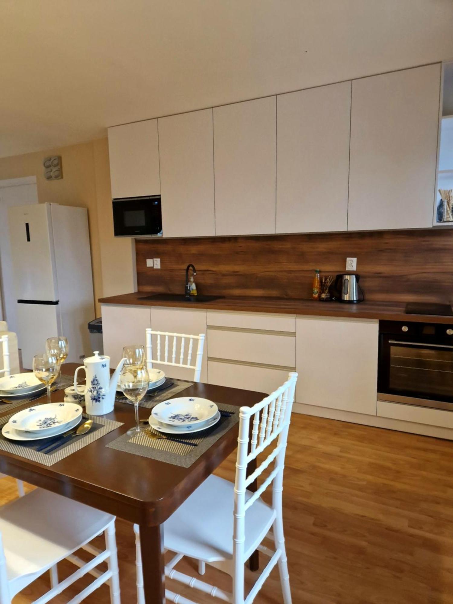Apartmany Luzianky Nitra Eksteriør billede